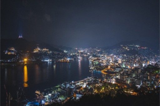 最近天气为啥又湿又热冲上了热搜，为何会出现这种情况？